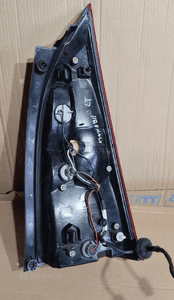 LAMPA PRAWA TYŁ TYLNA MAZDA PREMACY I 1 2