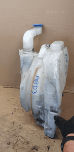 Zbiorniczek płynu spryskiwaczy pompki Audi A8 D3 4E0955453H 4E0955453J 1