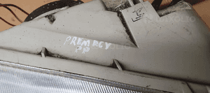 Lampa prawy przód przednia prawa Mazda Premacy 6