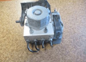 POMPA ABS FIAT PANDA III LANCIA YPSILON 0265242809 4