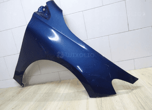 Mercedes b W247 błotnik prawy przód A2478811000 1