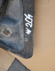 Płyta osłona pod zderzak przód przedni mercedes W204 3