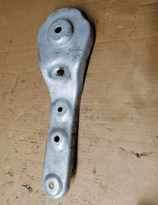 Łapa mocowanie wspornik reakcyjny BMW M5 G30 F90 6861142 1