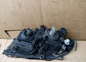 Lampa prawy przód przednia prawa BMW 3 E46 6910956 6910980 7
