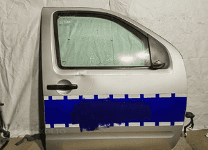 Drzwi prawy przód nissan pathfinder R51 1