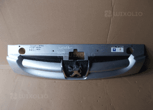 Atrapa grill peugeot partner i lift srebrny 1