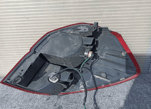 Subaru legacy iv outback kombi lampa tył lewa oryginał wysyłka! 4