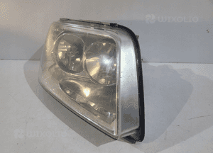 Volkswagen T5 Lampa przednia H7 R - 13663 3