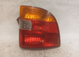 Tyl tylna lampa prawa toyota celica vii 1