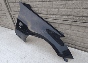 Nissan 350Z 350 z błotnik przedni prawy 2