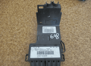 BEZPIECZNIK AKUMULATORA KLEMA 308 9663704680 4