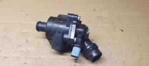 Obudowa termostatu króciec Audi A4 B6 1.6 3