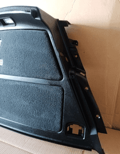 Boczek tapicerka bagażnika lewy tył Audi A3 8L Lift 3D 8L0863989B 2