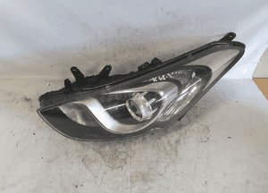 * LAMPA PRZEDNIA LEWA PRZÓD LEWO HYUNDAI I30 2 4