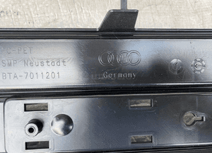 Audi A4 B9 grill atrapa 15- 5