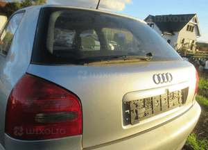 Klapa bagażnika audi A3 8L 3D LY7M 1996-2000 3