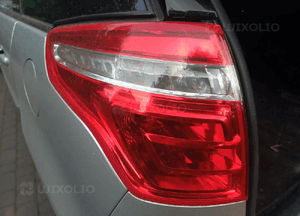 Citroen C4 I Picasso lampa tyl prawa  lewa w błotnik 6