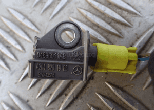 Sensor uderzeniowy mercedes W204 A2048201985 radom 1
