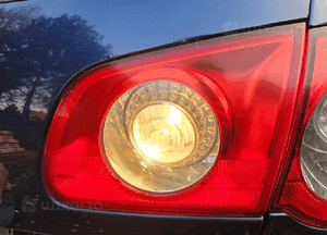 VW Passat B6 kombi lampa tył tylna prawa lewa  w klapę  3C9945093  3C9945094 2