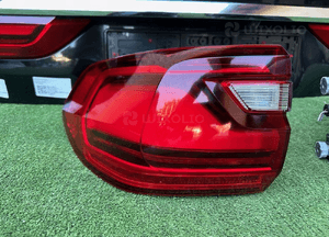 Klapa tylna lampy tylne bmw X7 G07 europa 475 2