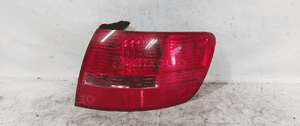 Tyl tylna lampa prawa audi A6 C6 kombi 1