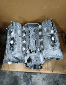 Silnik blok silnika słupek BMW M5 G30 F90 M8 F92 F93 4.4 V8 600KM S63B44B 2