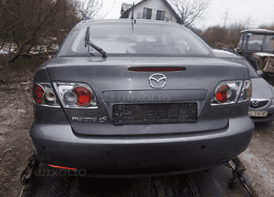 Mazda 6 02-07 HB szyba z klapy tylnej  tył w klapie 4