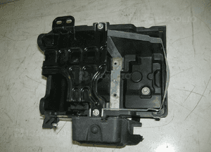 FORD FIESTA MK7 LIFT 1.0 OBUDOWA AKUMULATORA KPL. 2