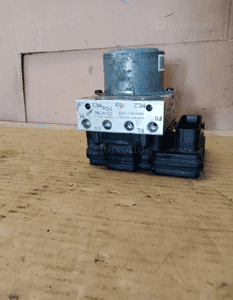 Pompa sterownik ABS Hyundai I30 III 61589-41600 58900-G4210 G4589-32500 3
