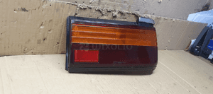 Lampa prawy tył tylna prawa Toyota Camry Sedan 88-92 4