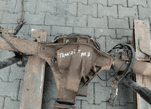 Oś belka zawieszenie most tył tylne ford transit MK7 rwd tył tylny napęd 3