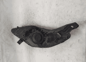 Przod przednia lampa prawa ford fiesta MK7 6