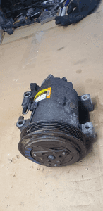 Sprężarka klimatyzacji pompa klimy Nissan Almera 1.5 16V 92600-9F510 2J552-45010 2