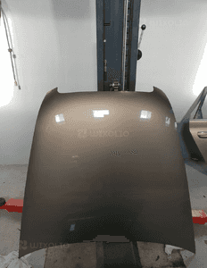 Audi A6 C6 maska lekko uszkodzona kolor LY1Q 4
