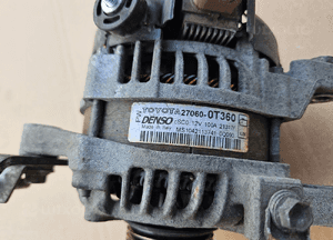 Toyota auris avensis 1.6 alternator 27060-0t360 2