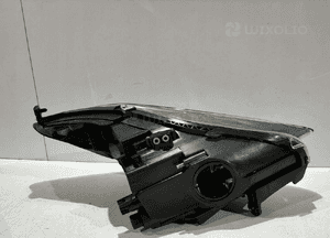 MASERATI GRANTURISMO Lift Lampa Bi-xenon L- 15949 6