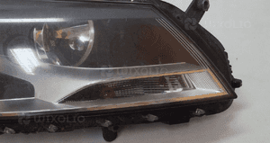 Lampa przednia prawa vw passat B7 5