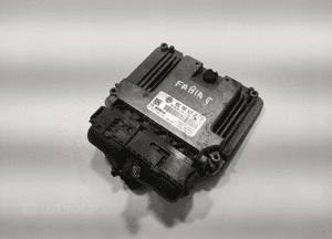 KOMPUTER STEROWNIK SILNIKA SKODA FABIA II 4J 1.4 TSI 0261S06491 03C906027CE 2