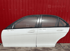 Mercedes W204 lift drzwi 149 lewy przód oryginał w kolor 2