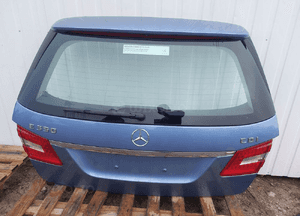 Mercedes e-klasa W212 lift kombi klapa bagażnika tył kompletna w kolor 2