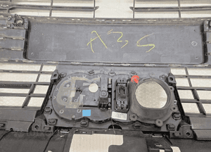Zderzak audi A3 8V 8V4 sb hb hatchback po lifcie 2014-2018 e-tron grill oe 8