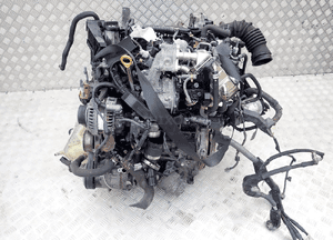 Silnik toyota auris ii 1,4 D4D 90KM radom 9