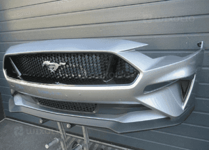 Zderzak przedni przód ford mustang vi 6 lift JR3B-17C831-BDW 2017 8