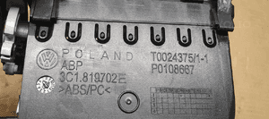 Kratka nawiewu powietrza prawa VW Passat B6 3C1819702E 5