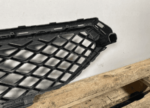 Grill atrapa przód przednia seat terraco 5F9 6
