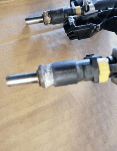 Listwa wtryskowa wtryski Peugeot 207 1.6 VTI 1.6 THP V757564580 3