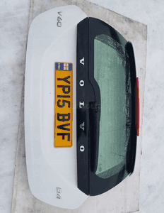 Volvo V60 ii klapa pokrywa bagażnika 1