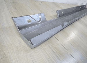 Listwa progowa prawa mercedes W212 a2126900240 4