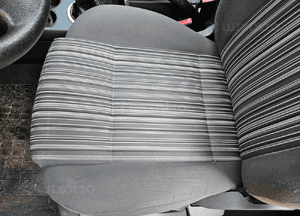 VW Fox fotel przód przód przedni prawy lewy 2