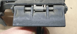 Zamek rygiel maski przód VW Golf V 1K0823480 4